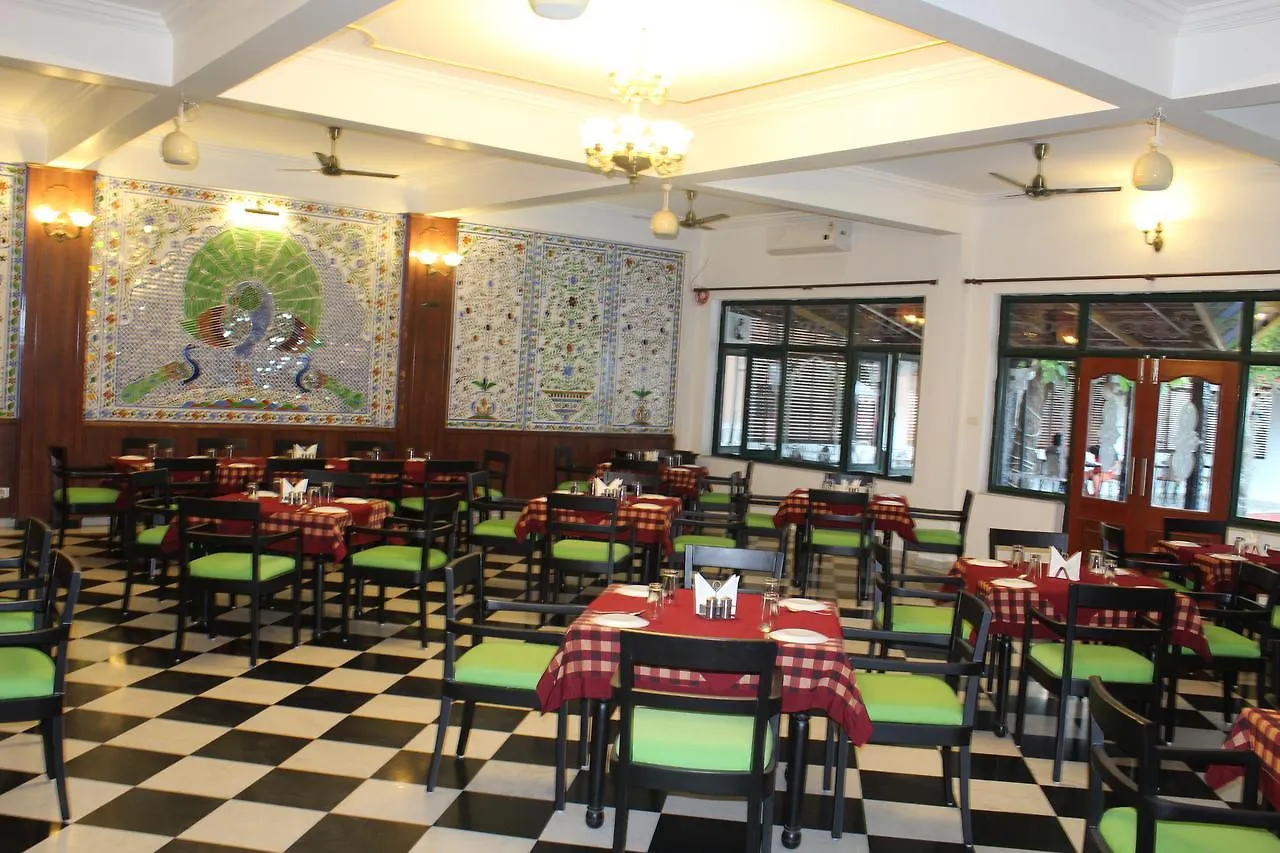Amantra Shilpi Resort & Spa 우다이푸르